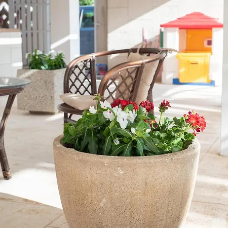 Mer- Tatil Evi Granelli