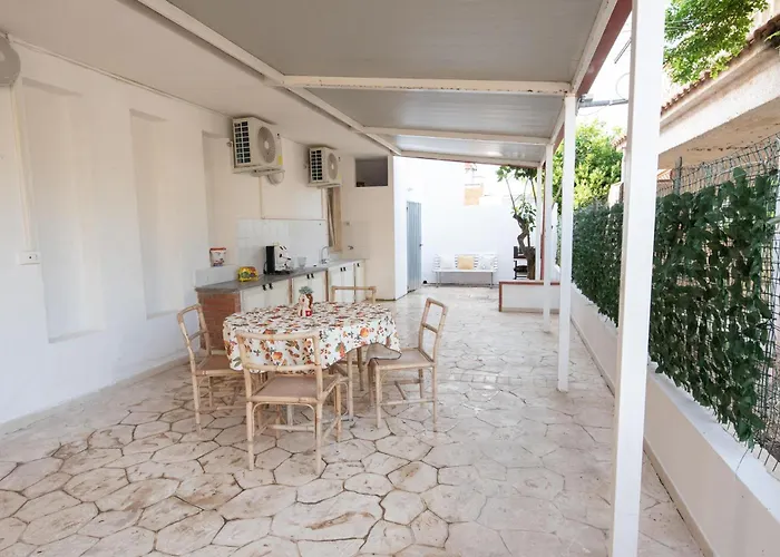 Semesterbostad Mer-